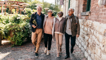 Traditional Retirement Planning vs. SMART Retirement™: What’s the Difference?